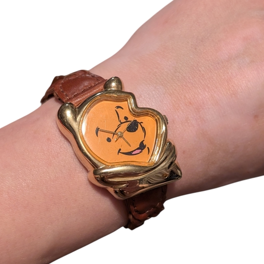 Vintage Disney 90s Winnie The Pooh Gold Tone Watch Braided Genuine Leather Strap